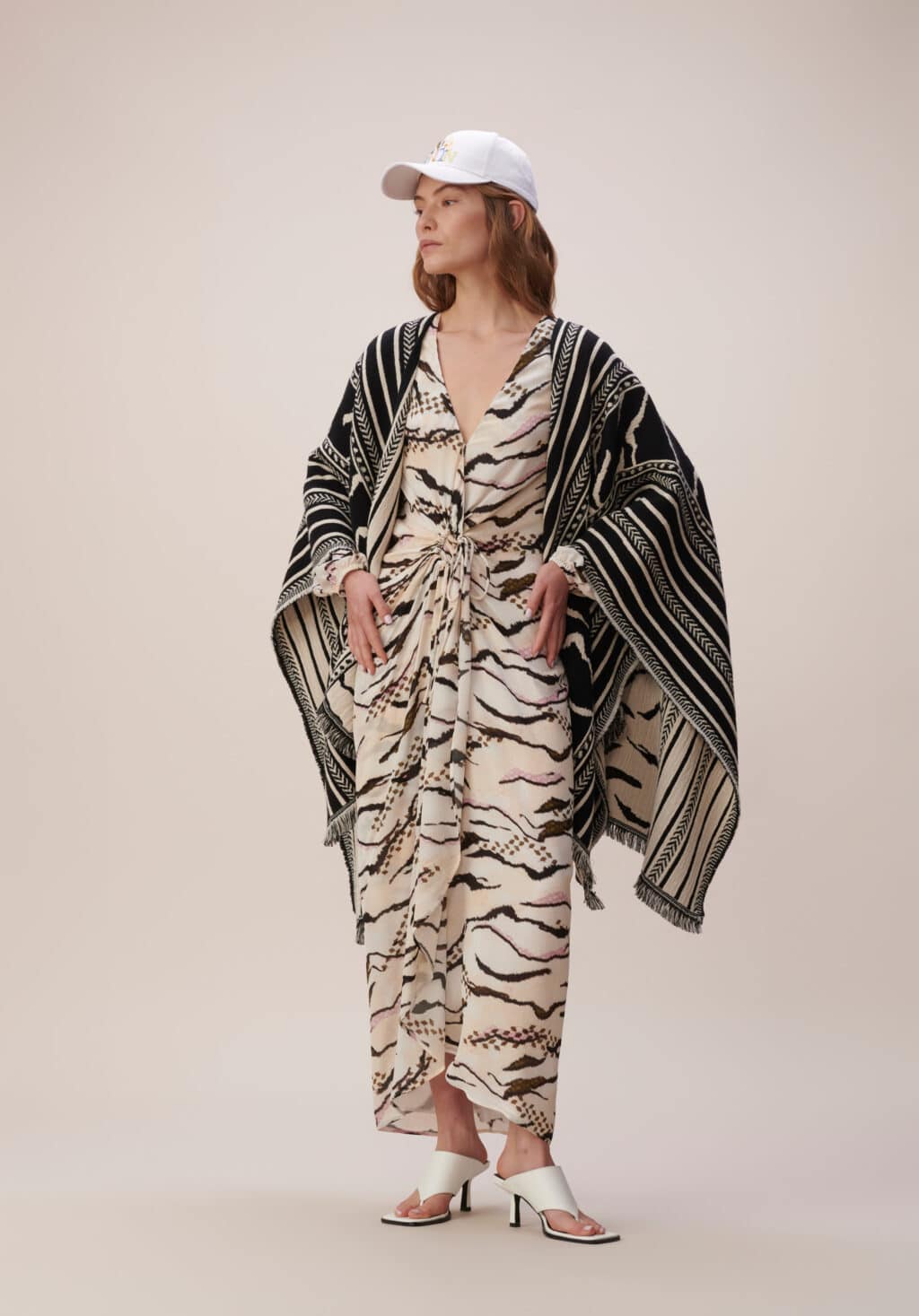 Lala Berlin Poncho Jean Striped Tiger Jacquard - Image 9