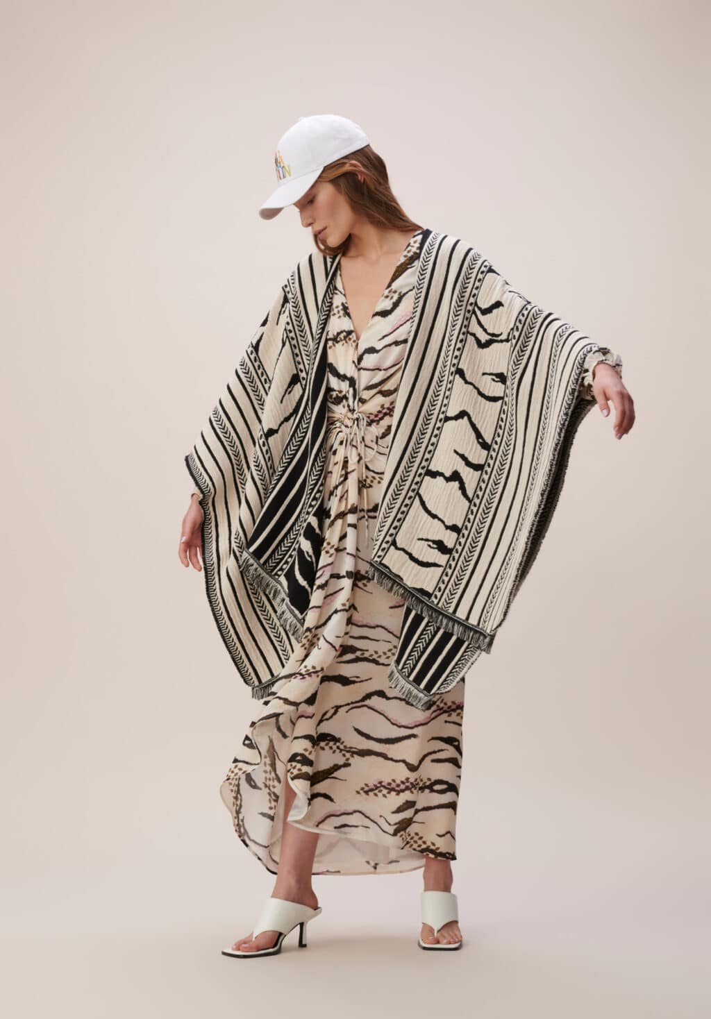 Lala Berlin Poncho Jean Striped Tiger Jacquard - Image 8