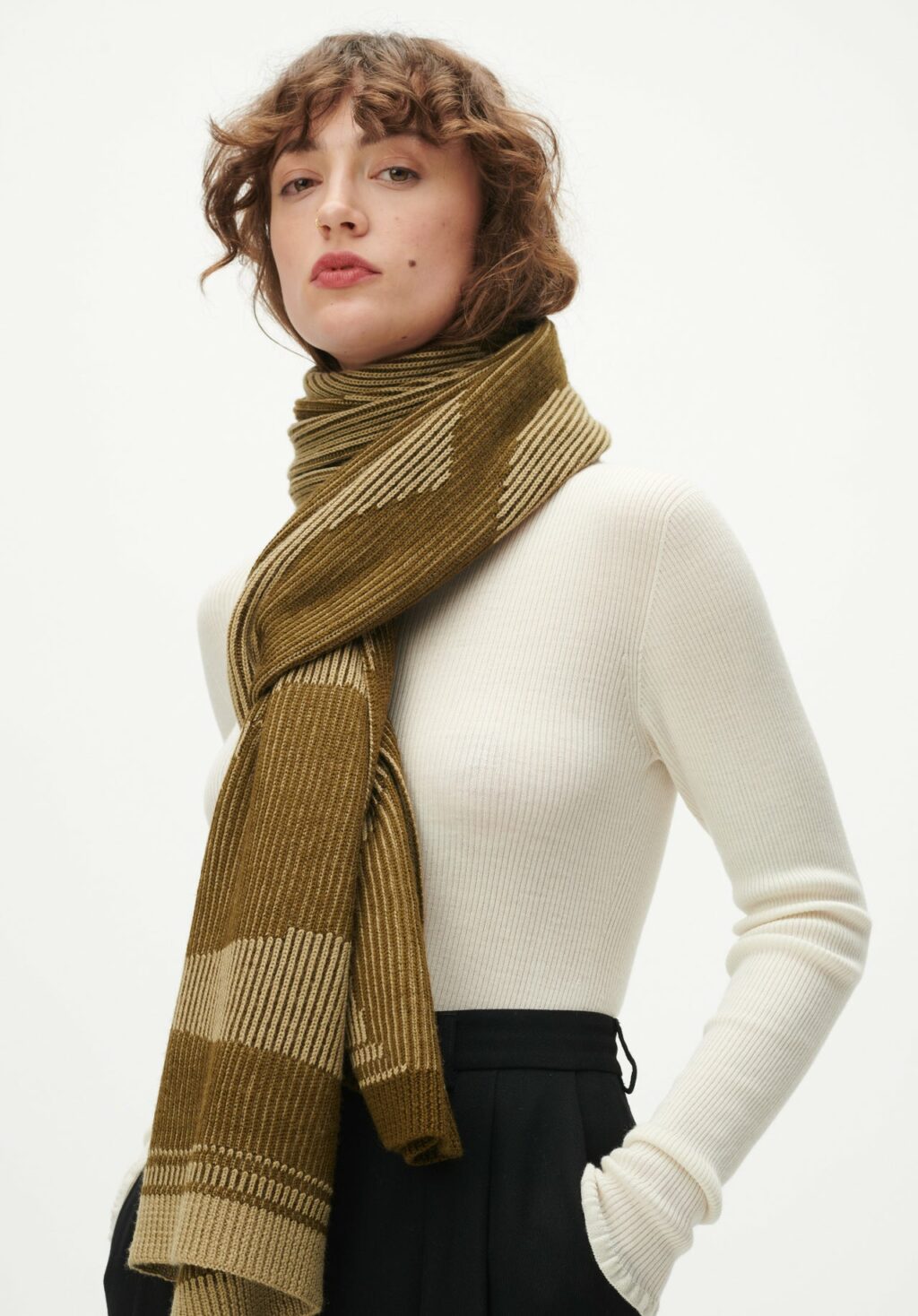 Lala Berlin Scarf Amina Dusty Olive - Image 3