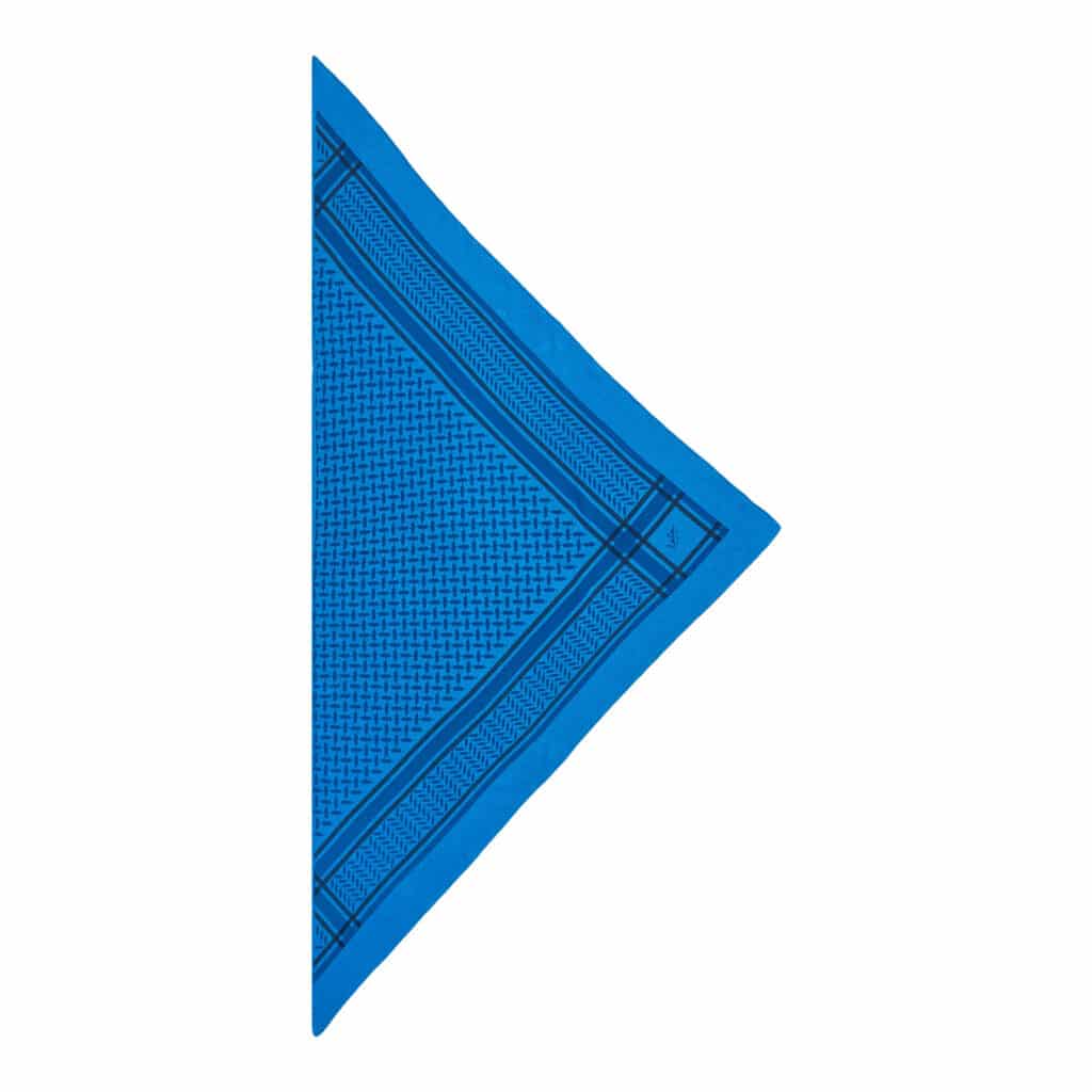 LaLa Berlin Triangle Trinity Coloured Blue On Skyline